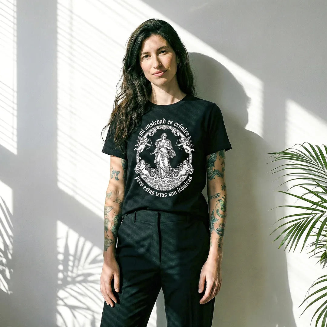 Camiseta Basica Mi Ansiedad Es Crónica Feminina Preto