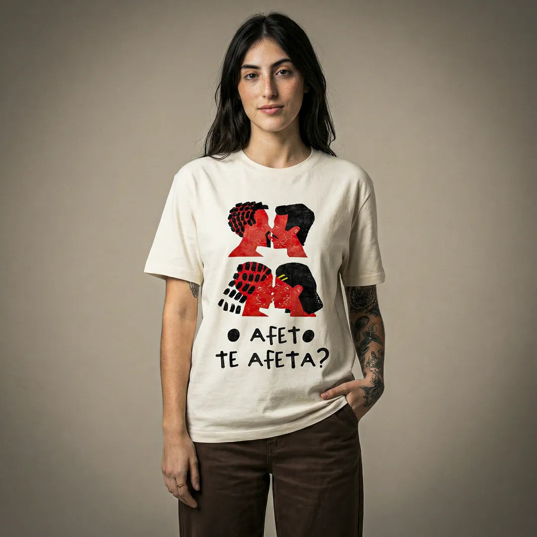 Camiseta Básica O Afeto Te Afeta? Feminina Off-White