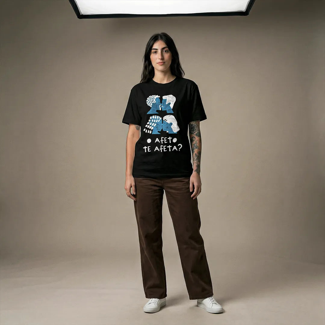 Camiseta Básica O Afeto Te Afeta? Feminina Preto