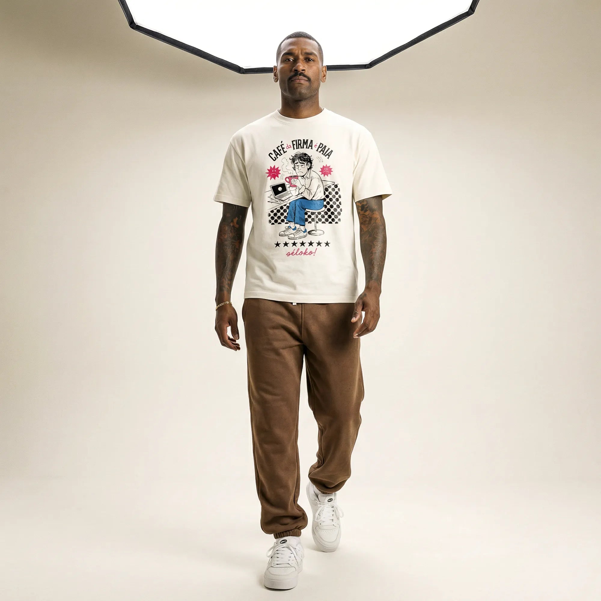 Camiseta Básica Café na Firma é Paia Masculina Off-White