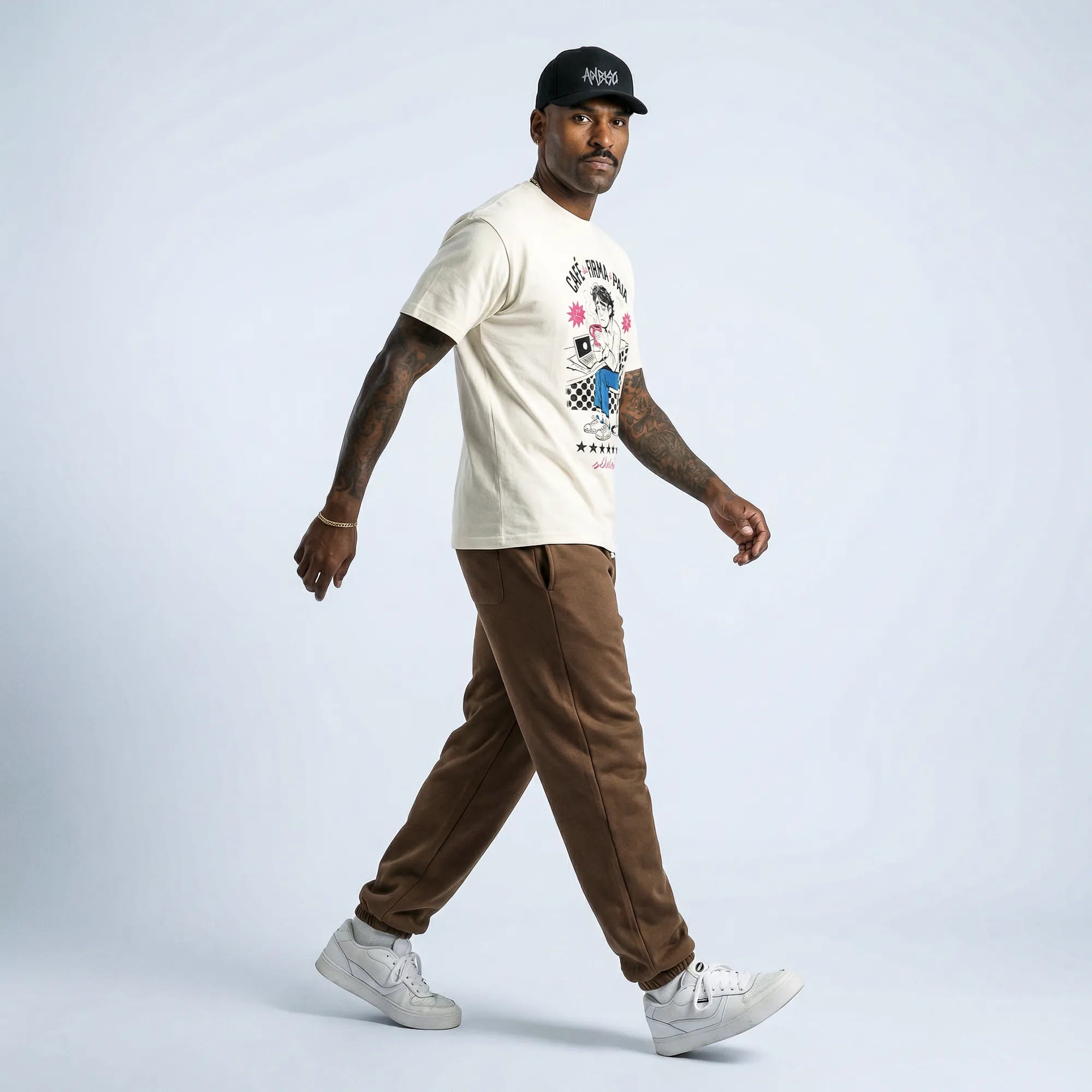 Camiseta Básica Café na Firma é Paia Masculina Off-White