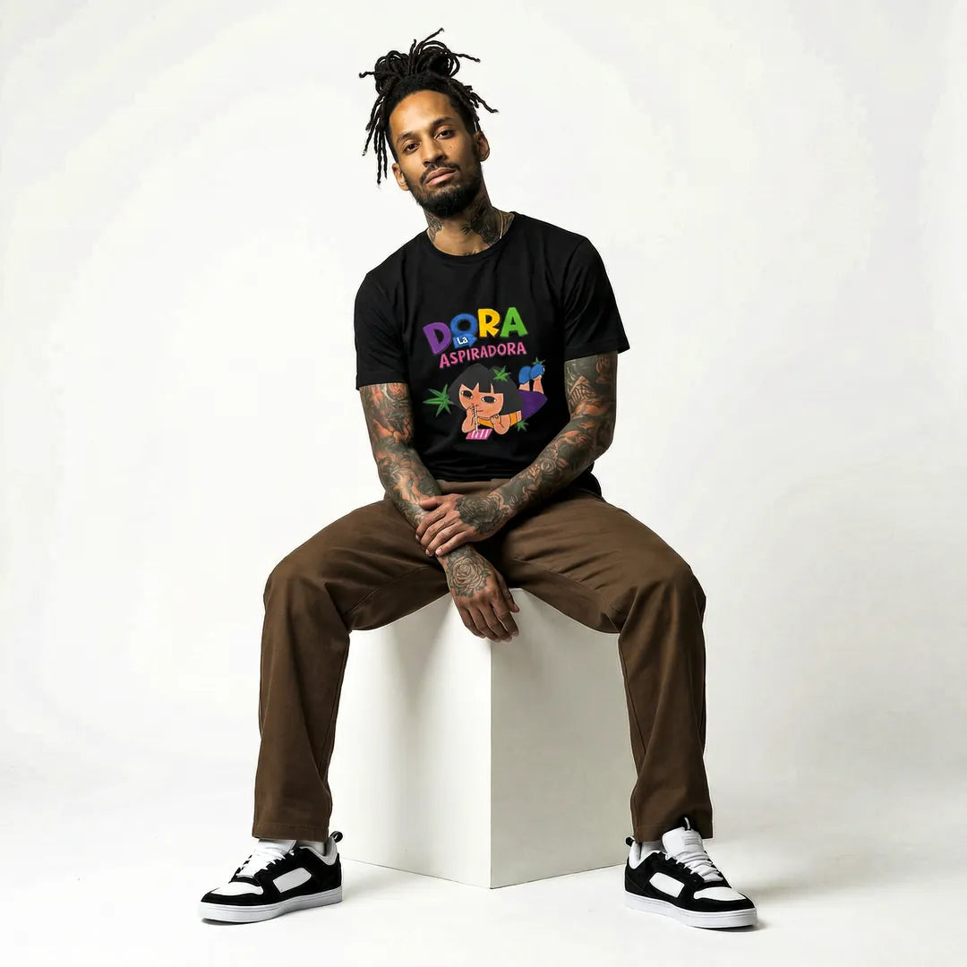 Camiseta Basica Dora la Aspiradora Masculina Preto 04