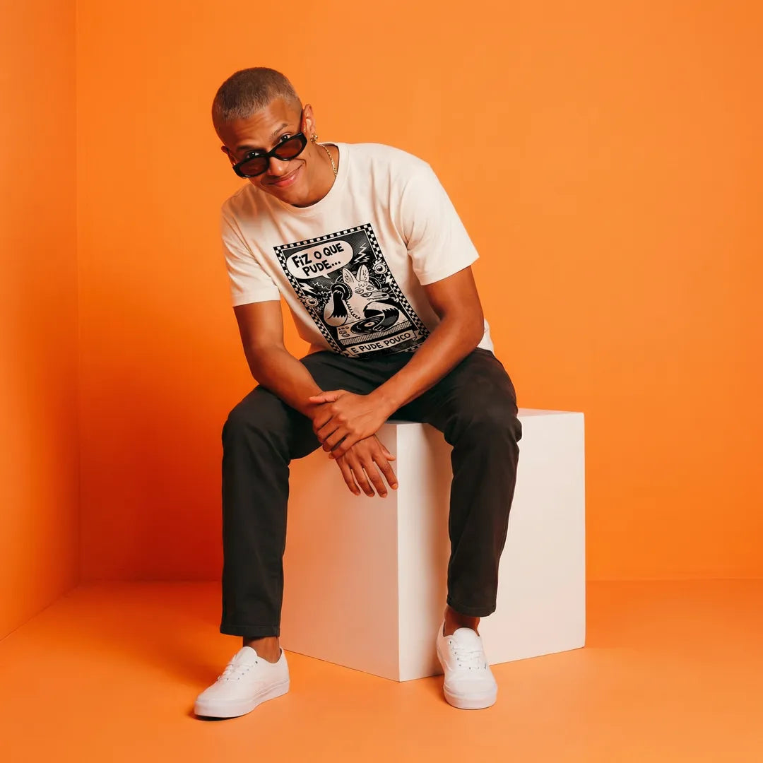 Camiseta Basica Fiz o Que Pude e Pude Pouco Masculina Off-White