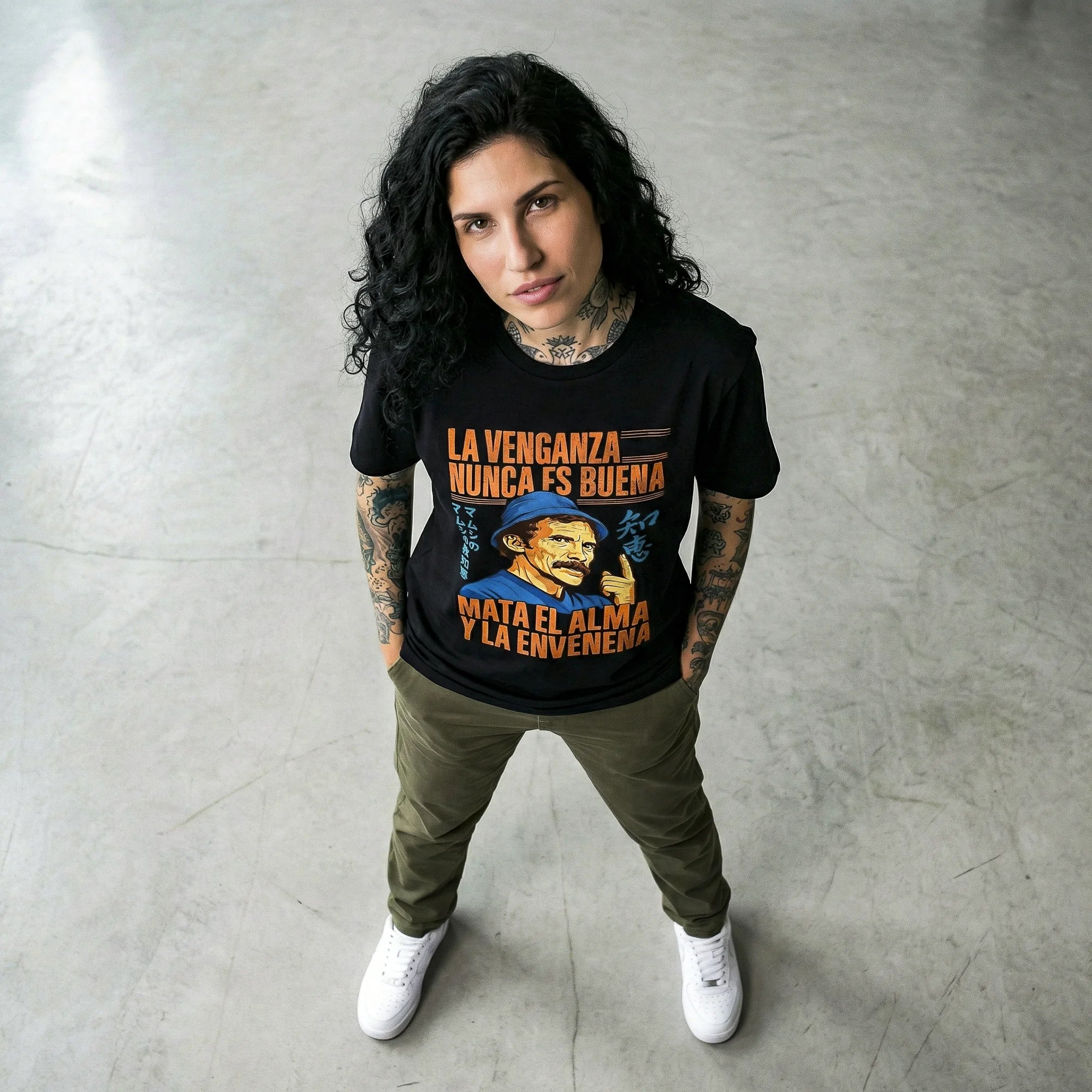 Camiseta Basica LAVENGANZA Feminina Preto