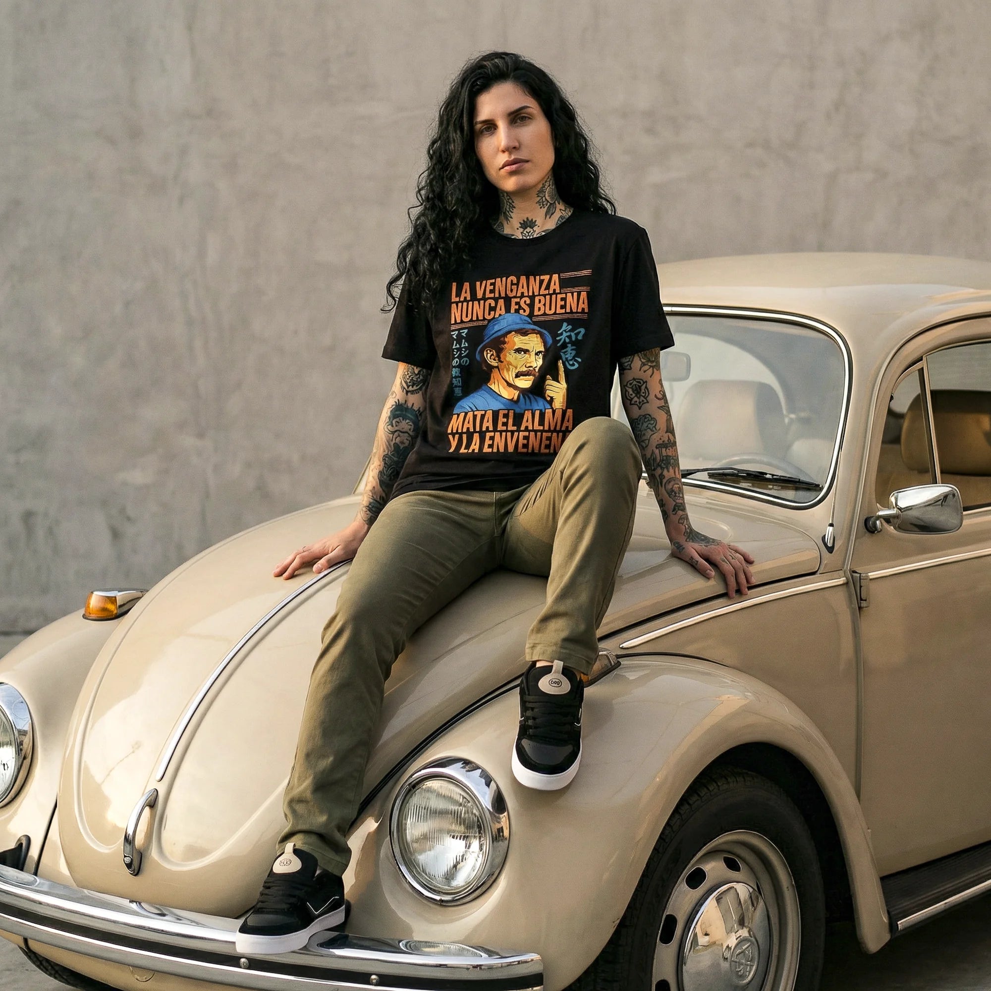 Camiseta Basica LAVENGANZA Feminina Preto