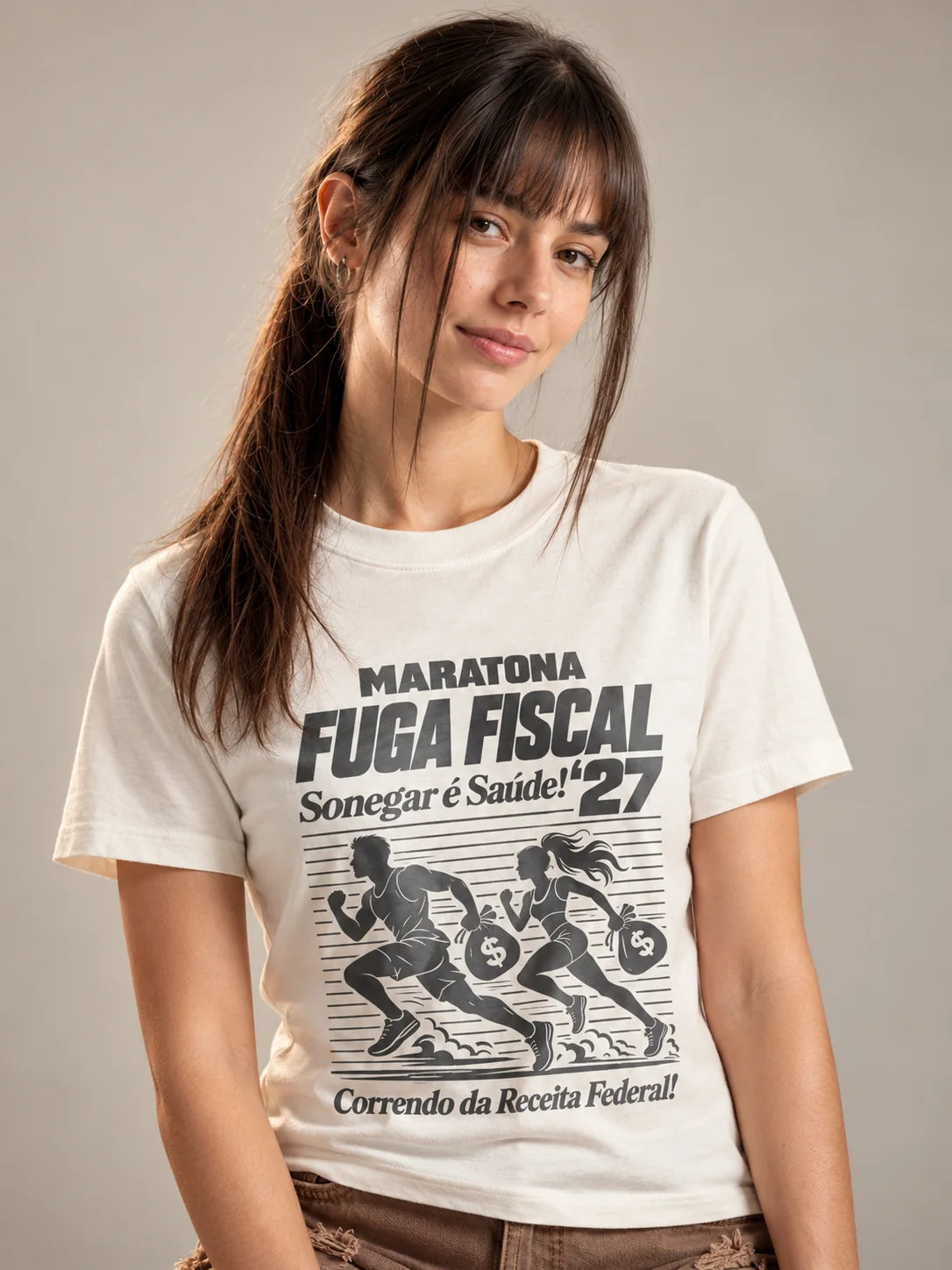 Camiseta Básica Maratona Fuga Fiscal Feminina Off-White