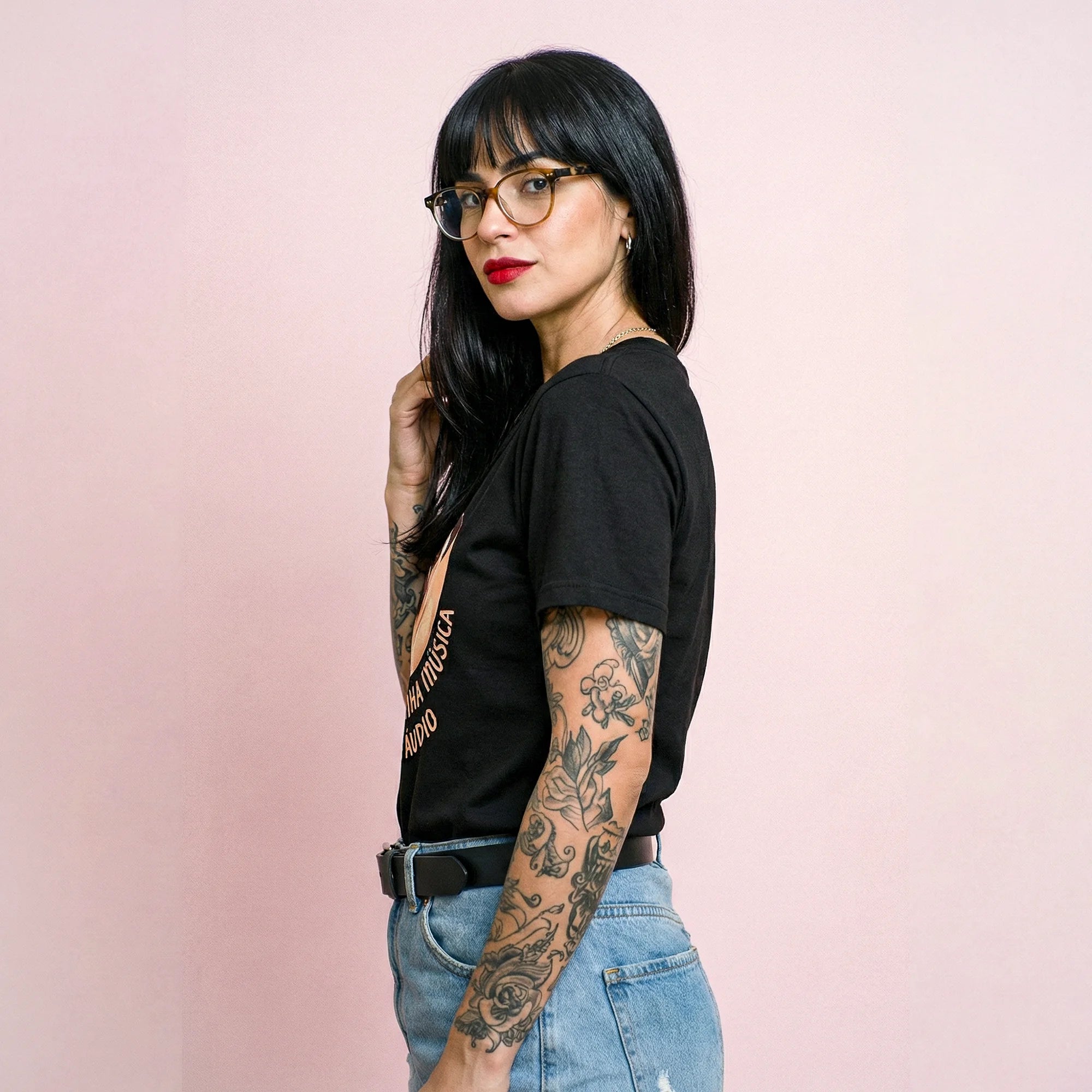 Camiseta Basica NAOVOUPARAR Feminina Preto