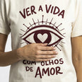 Camiseta Basica OLHOS-AMOR Feminina Off-White
