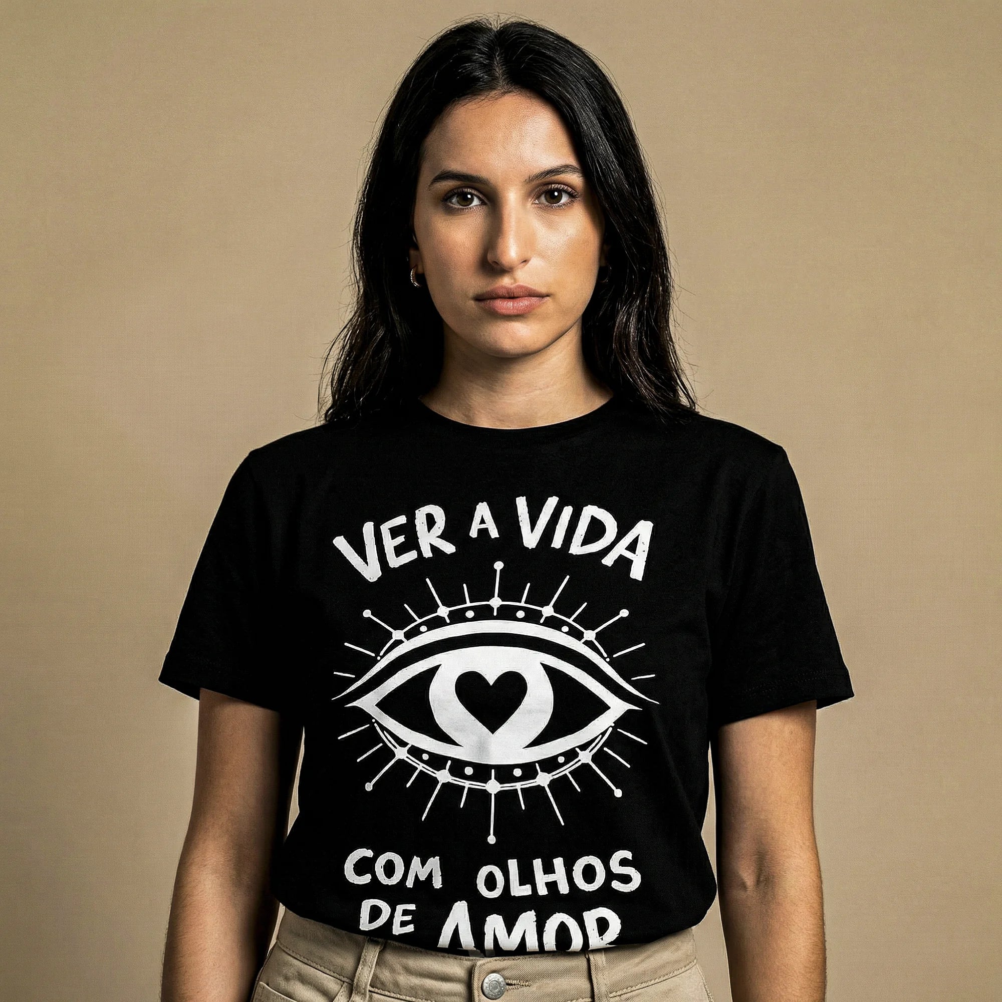 Camiseta Basica OLHOS-AMOR Feminina Preto