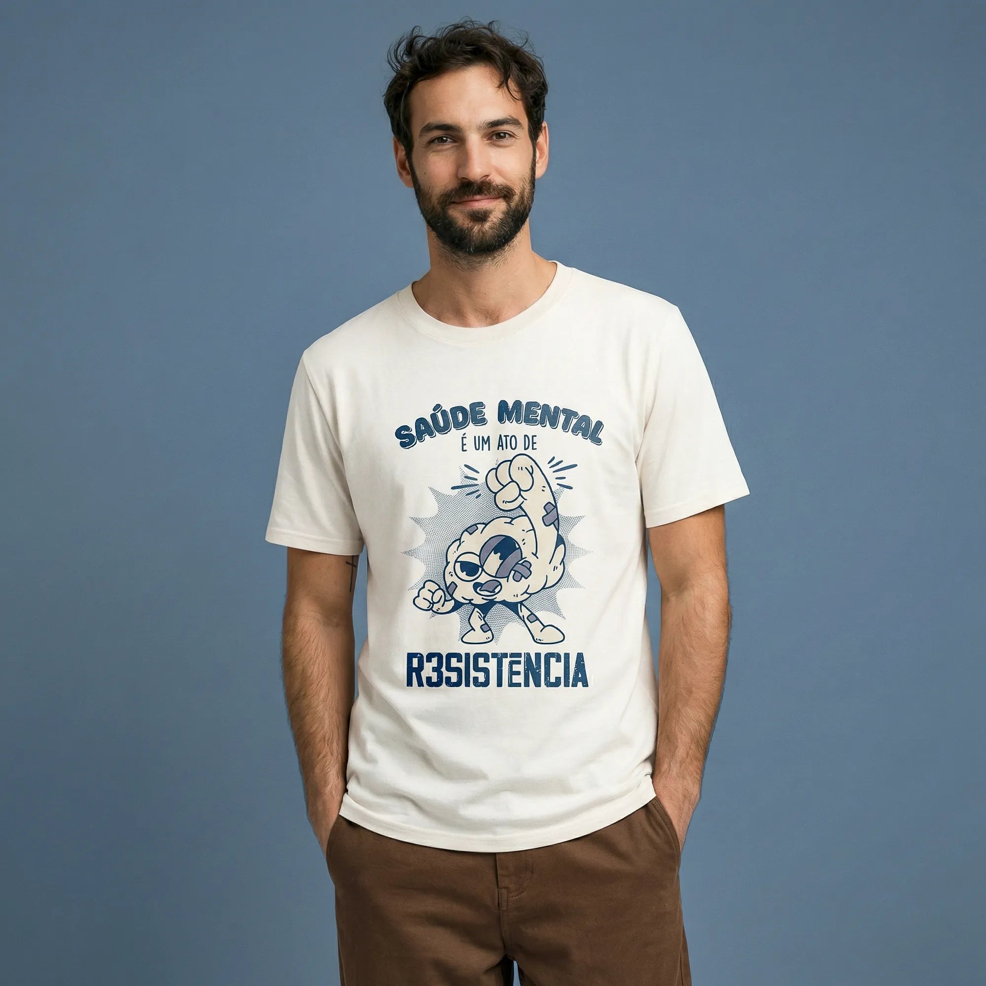 Camiseta Básica Saúde Mental é um Ato Revolucionário Masculina Off-White