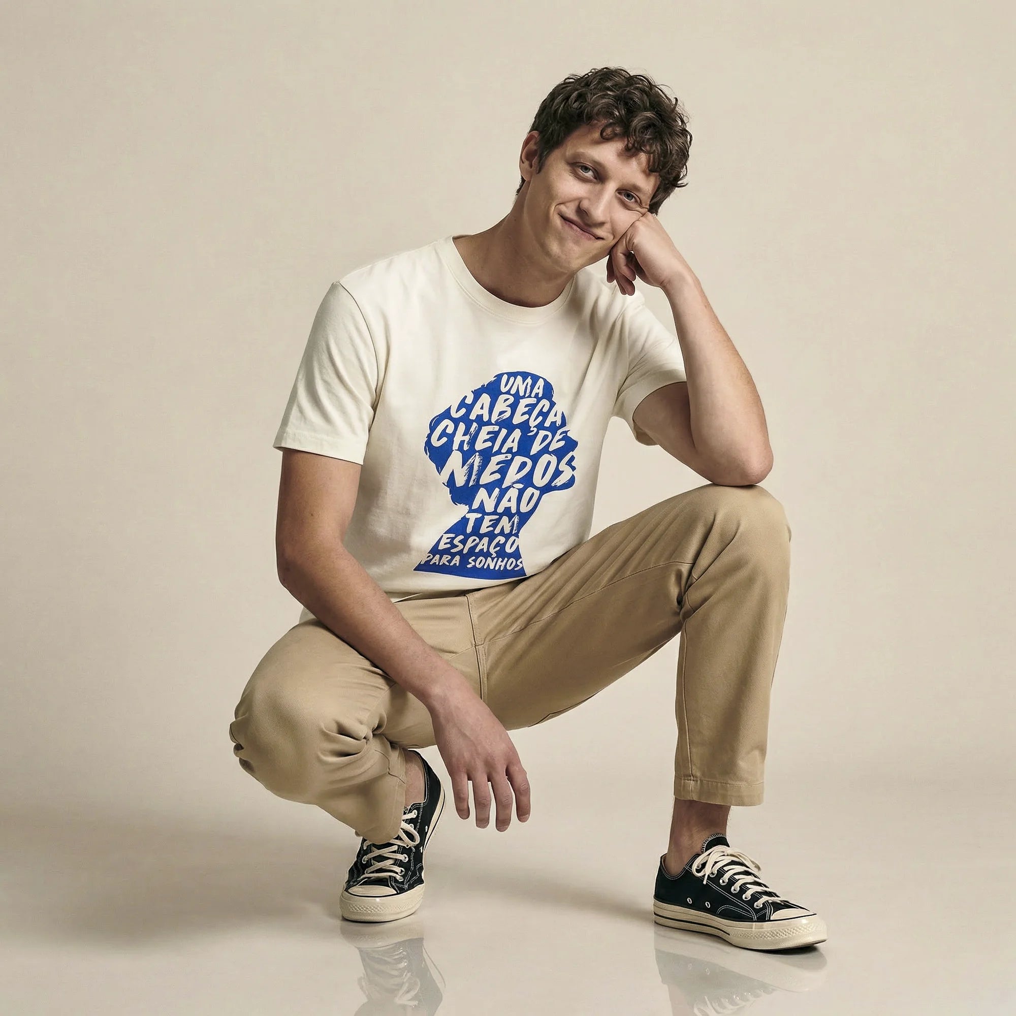 Camiseta Basica cabecamedos Masculina Off-White