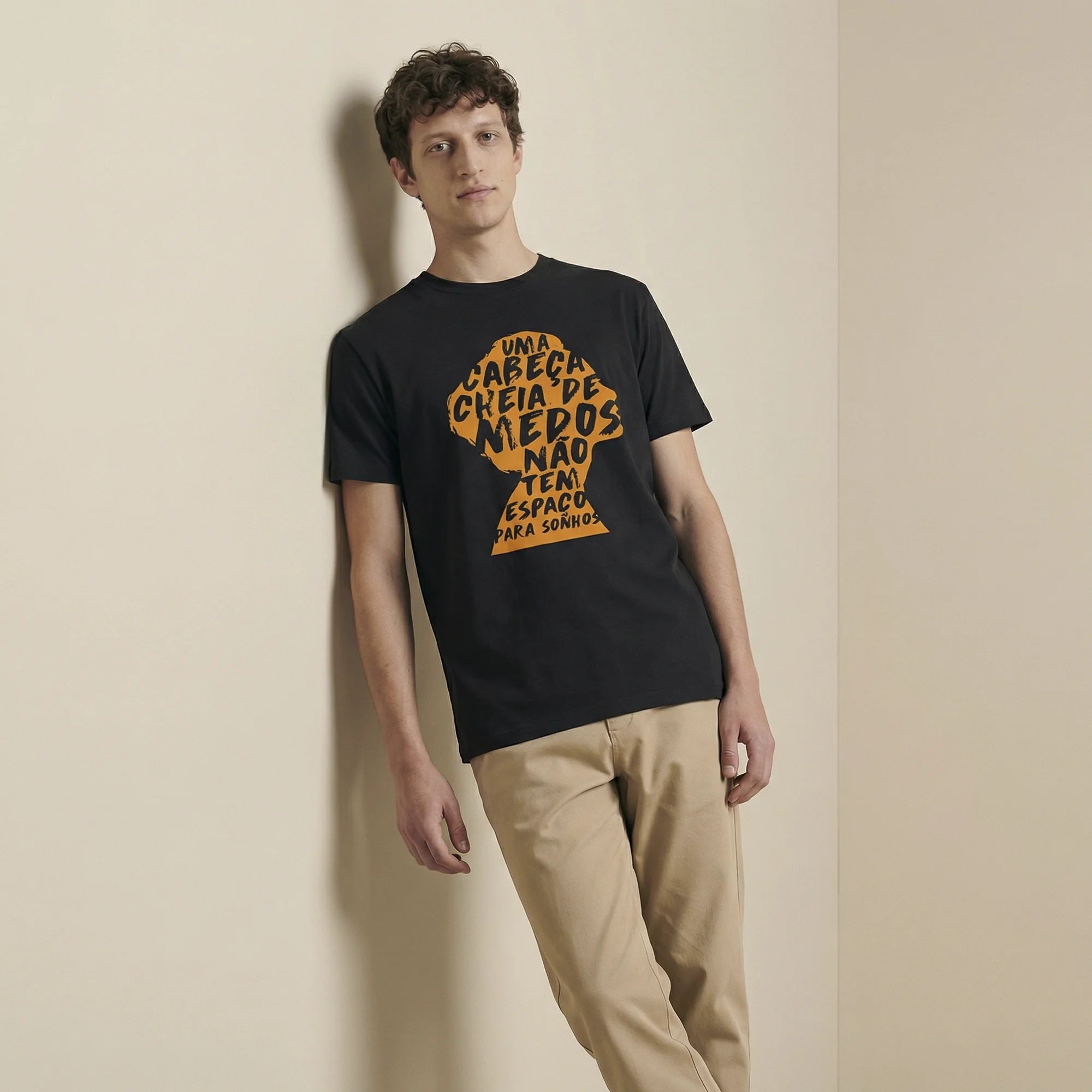 Camiseta Basica cabecamedos Masculina Preto