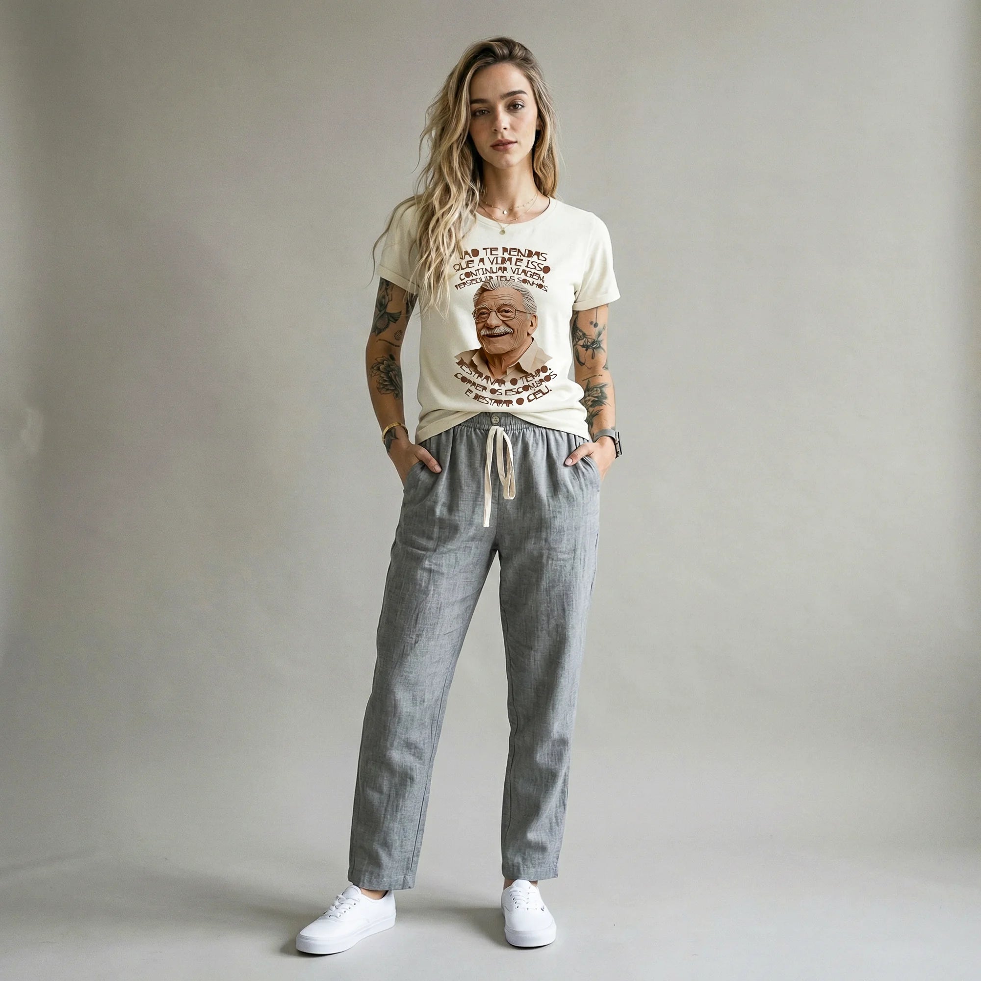Camiseta Basica naorendas Feminina Off-White