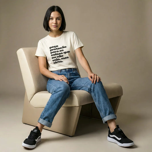 Camiseta Básica Peço Proteção Feminina Off-White