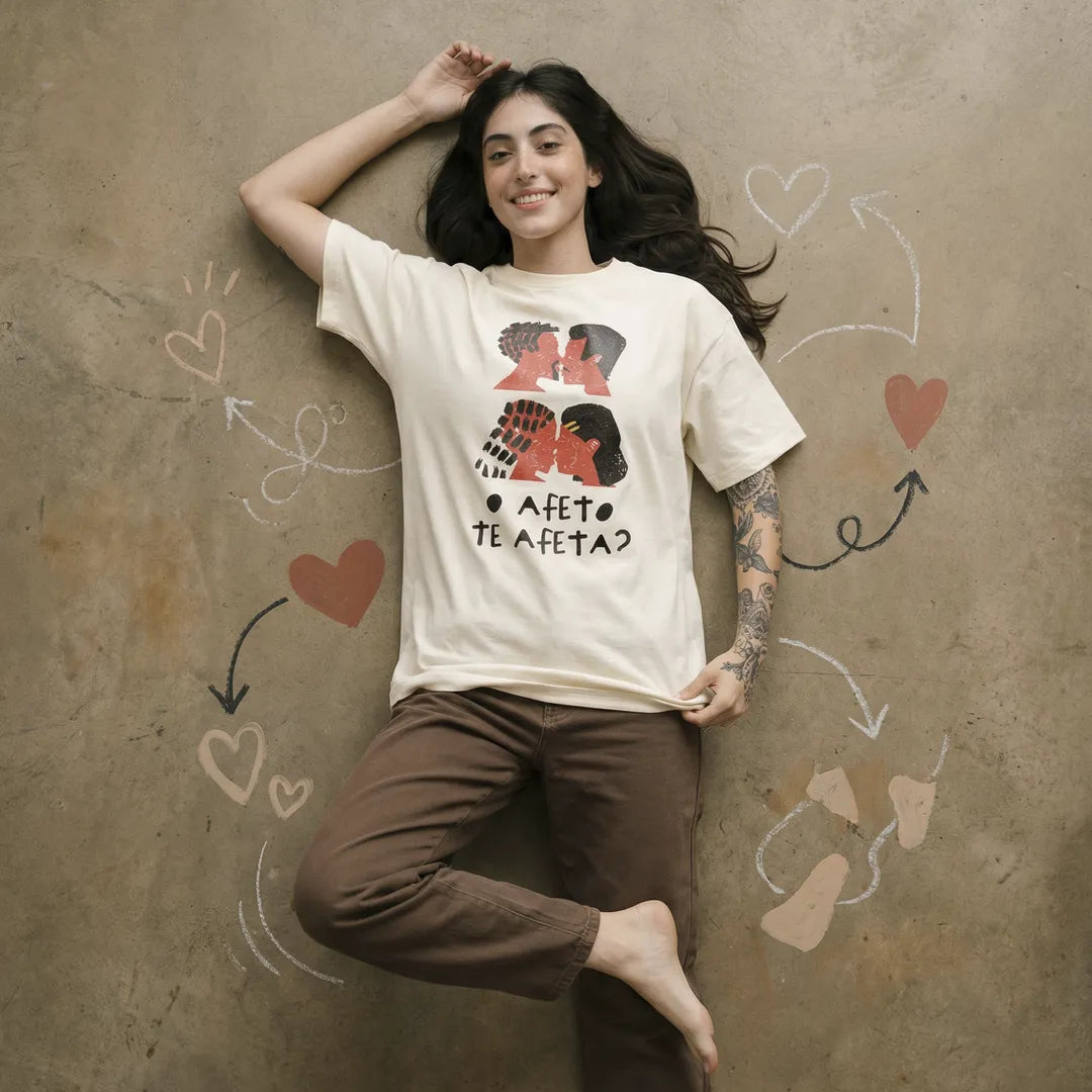 Camiseta Oversized O Afeto Te Afeta? Feminina Off-White