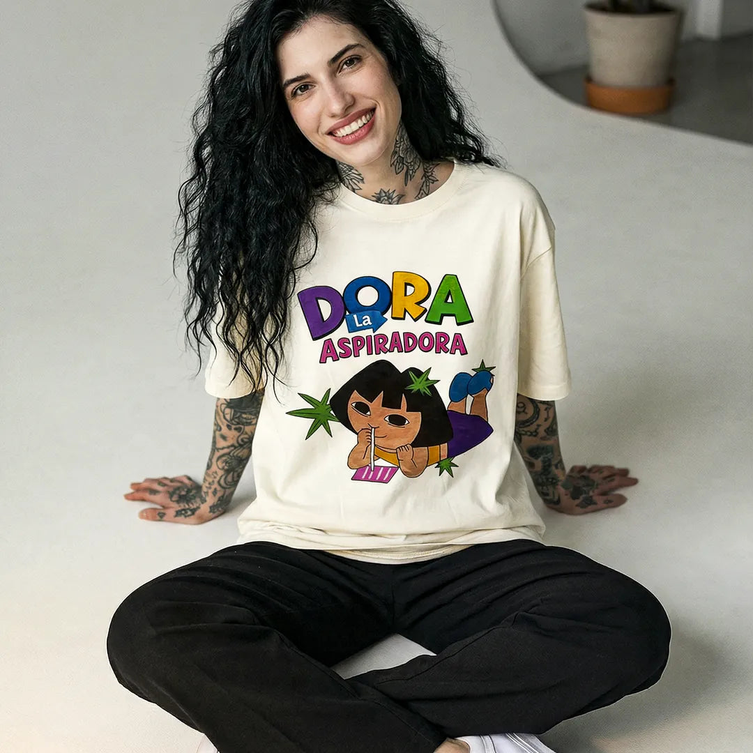 Camiseta Oversized Dora la Aspiradora Feminina Off-White 03
