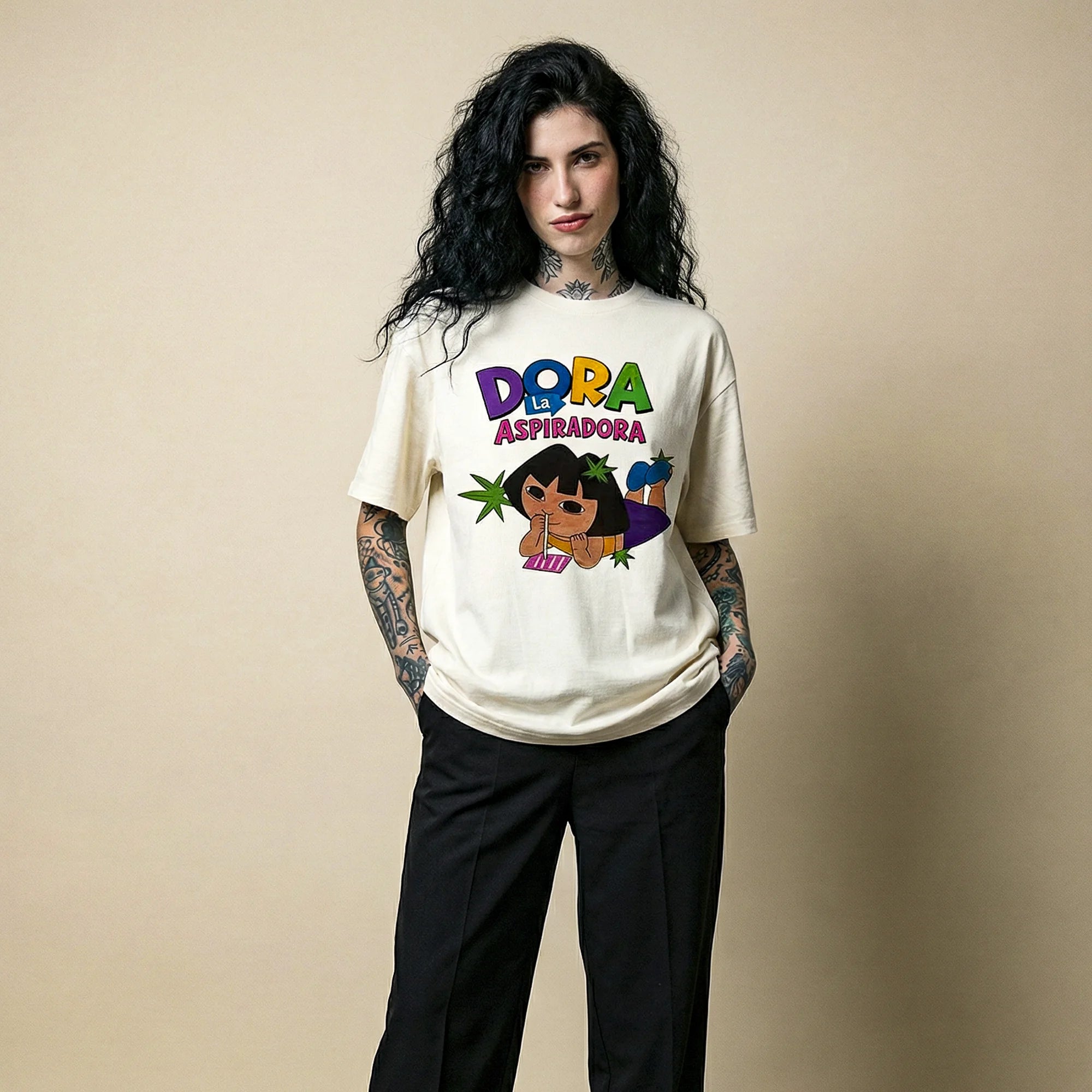 Camiseta Oversized Dora Feminina Off-White