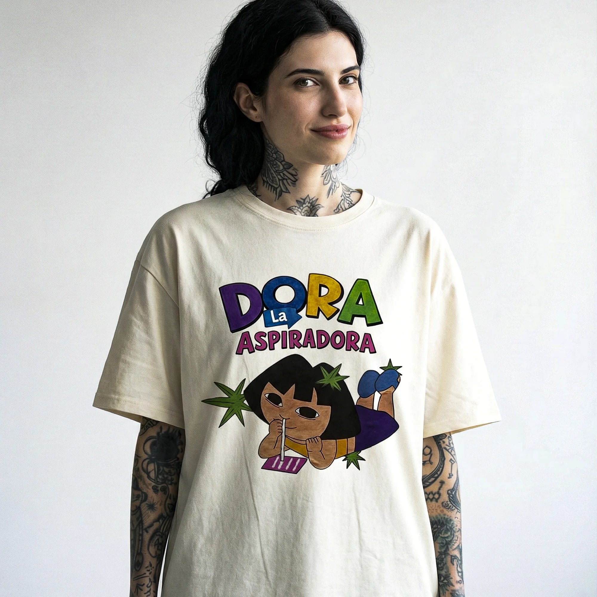 Camiseta Oversized Dora Feminina Off-White