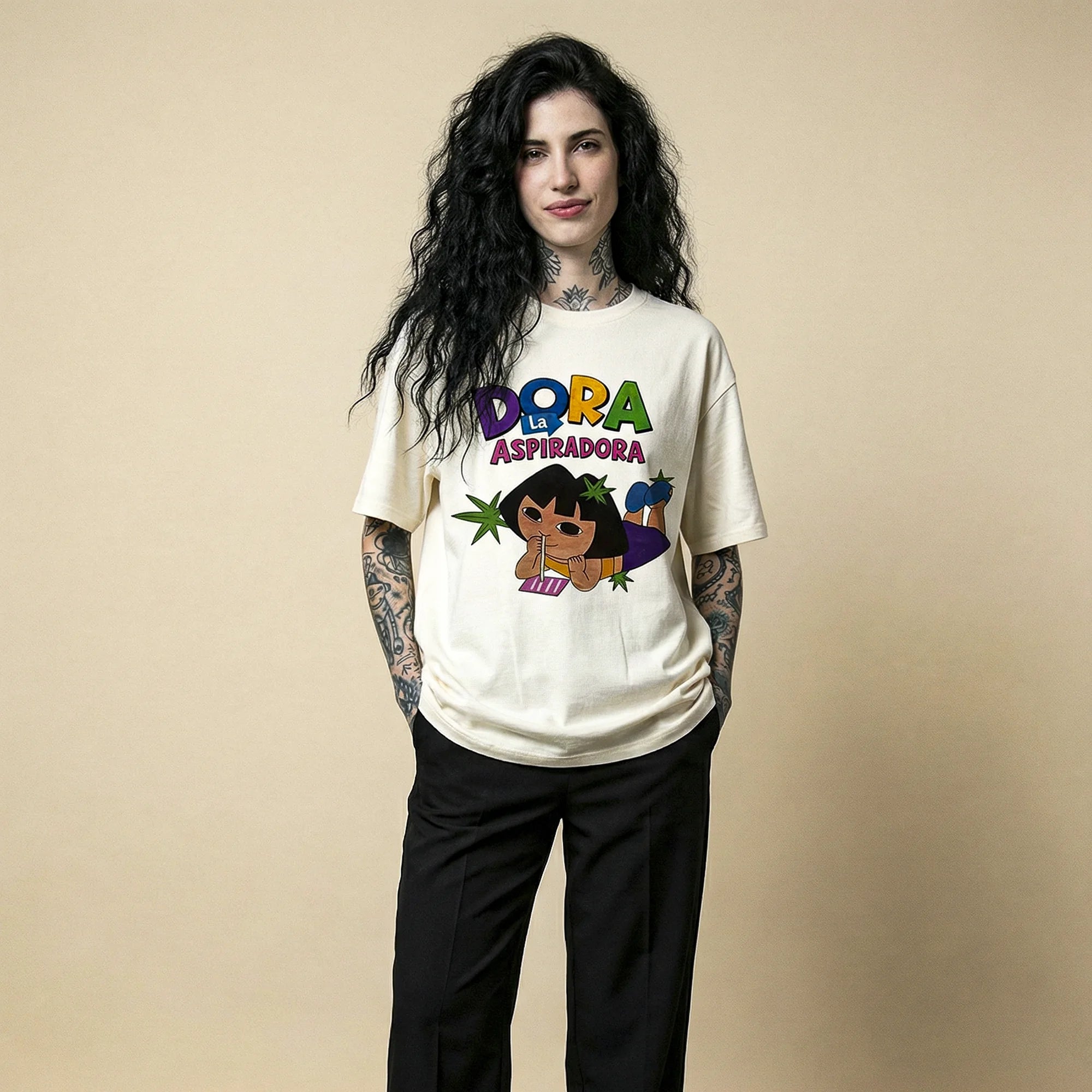Camiseta Oversized Dora Feminina Off-White
