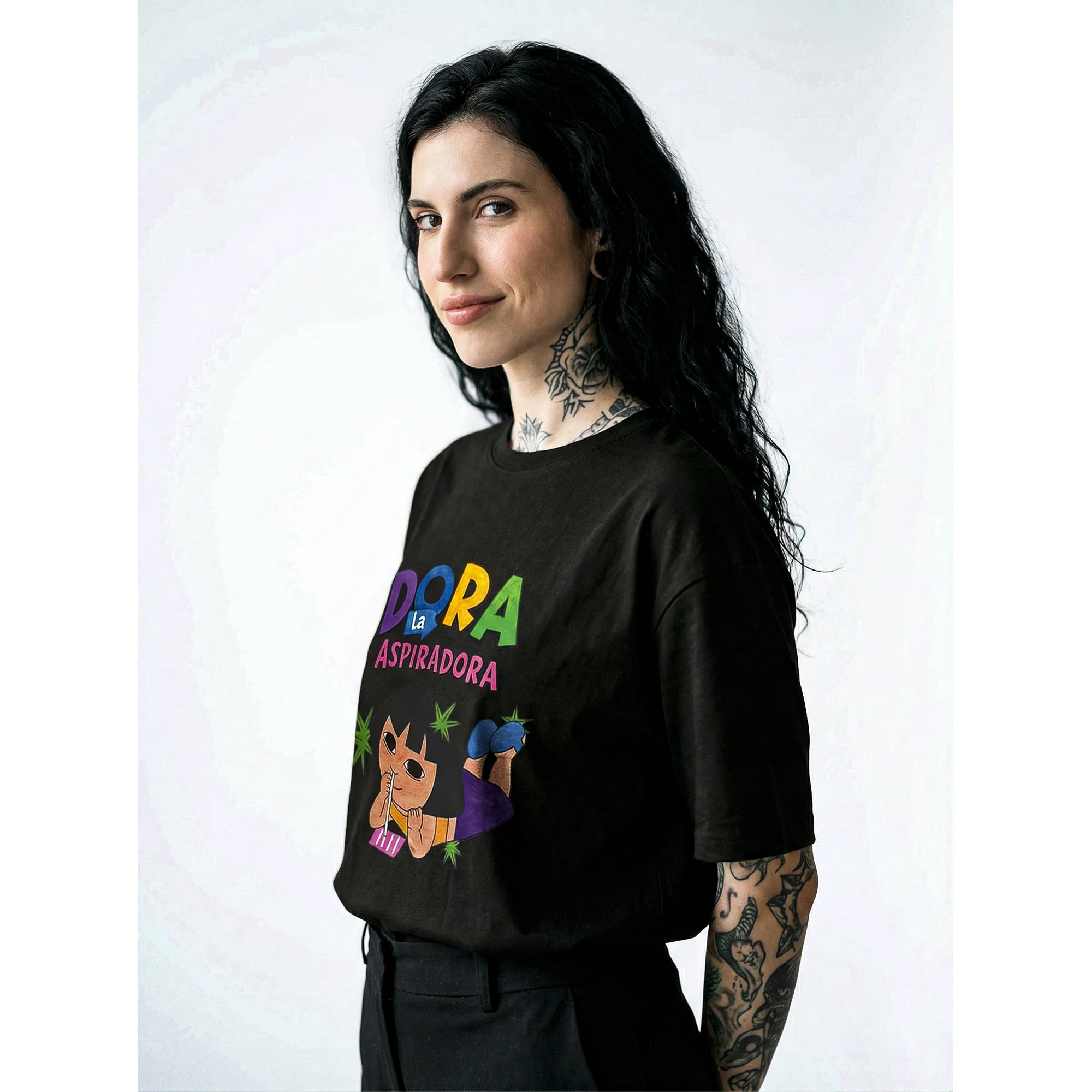 Camiseta Oversized Dora Feminina Preto
