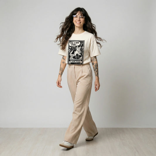 Camiseta Oversized FIZ-O-QUE-PUDE Feminina Off-White
