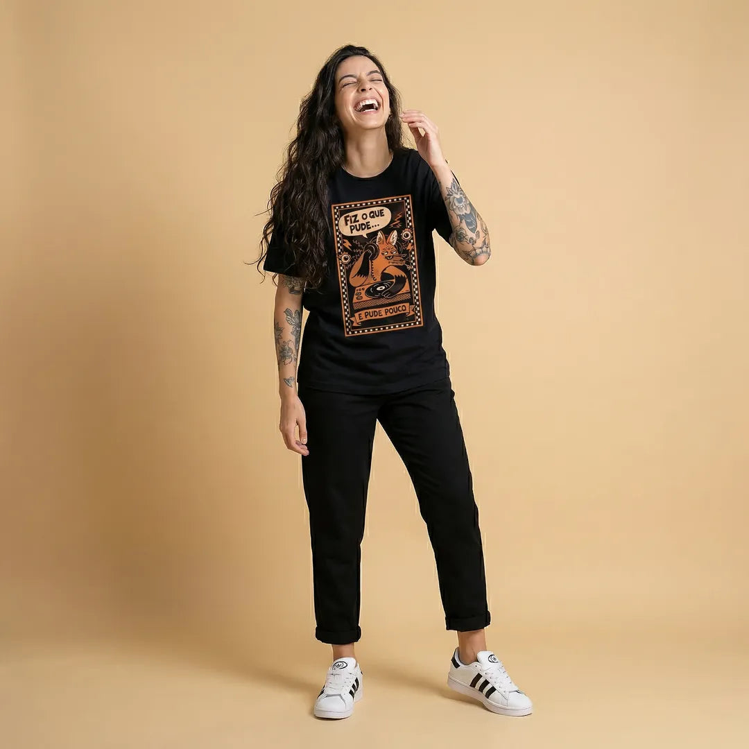 Camiseta Oversized Fiz o Que Pude e Pude Pouco Feminina Preto