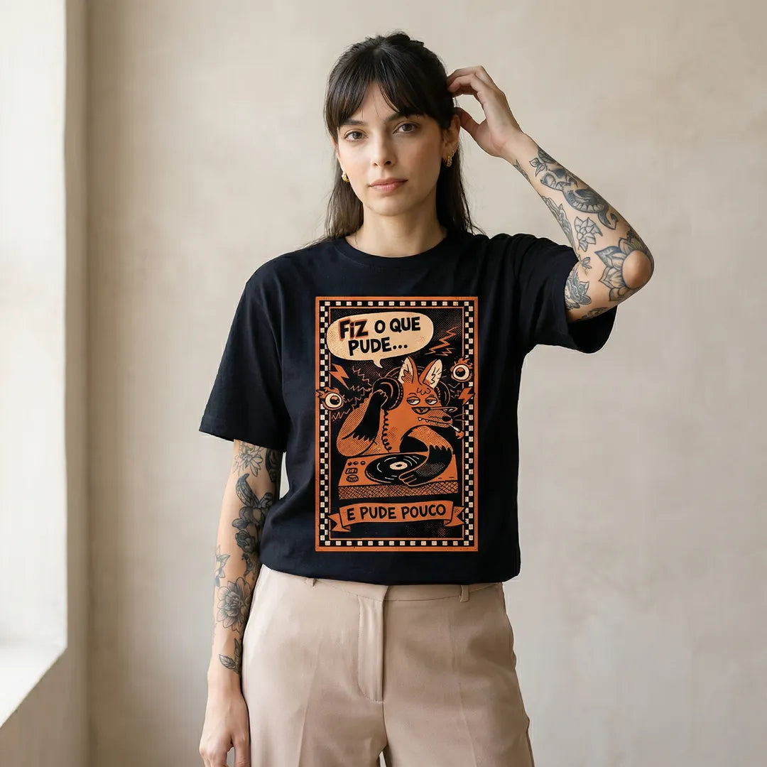 Camiseta Oversized Fiz o Que Pude e Pude Pouco Feminina Preto