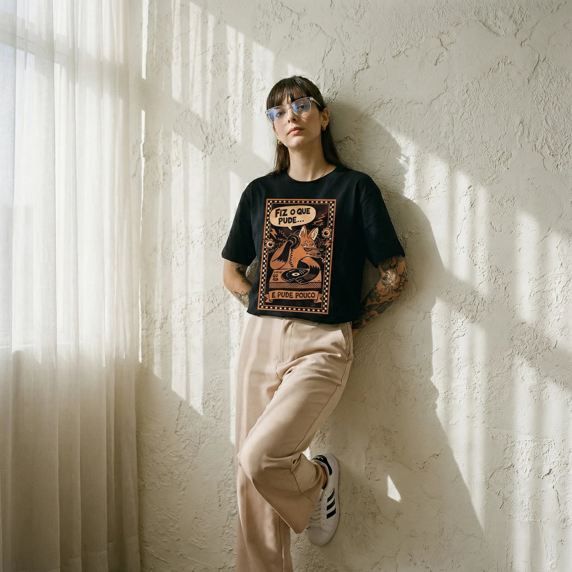 Camiseta Oversized FIZ-O-QUE-PUDE Feminina Preto