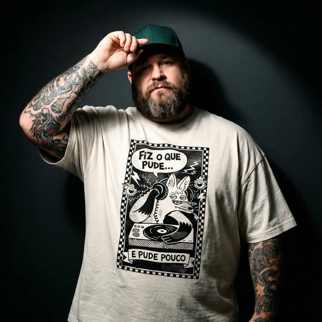 Camiseta Oversized Fiz o Que Pude e Pude Pouco Masculina Off-White