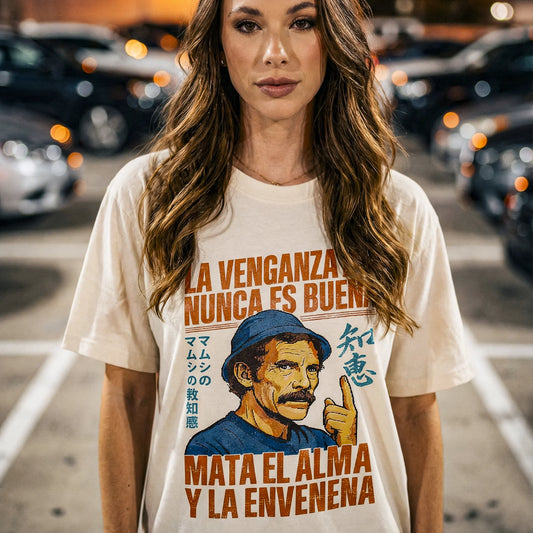 Camiseta Oversized LAVENGANZA Feminina Off-White