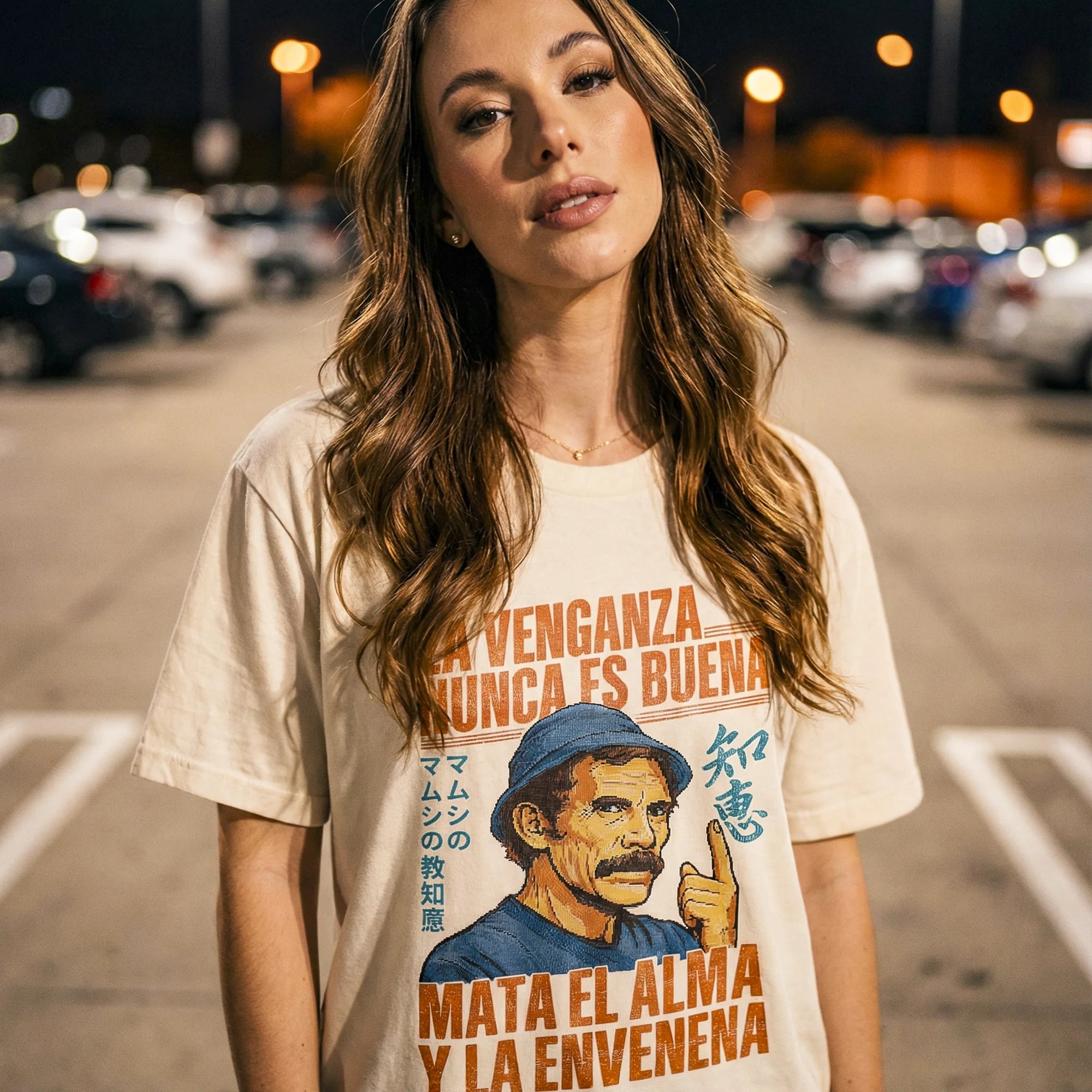Camiseta Oversized LAVENGANZA Feminina Off-White