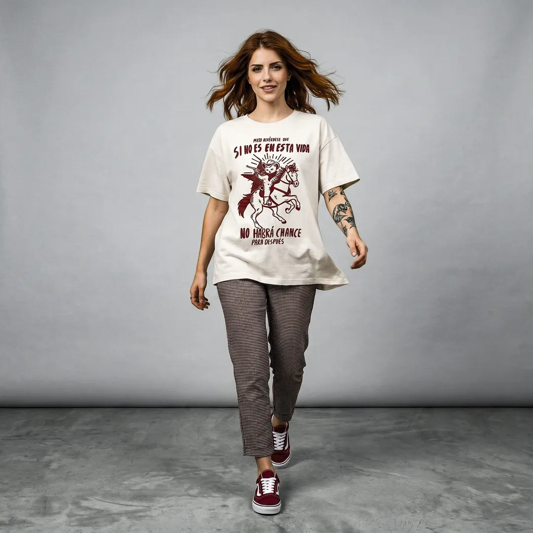 Camiseta Oversized Mijo, Acuérdese de Morir Feminina Off-White