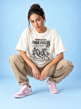 Camiseta Oversized Maratona Fuga Fiscal Feminina Off-White