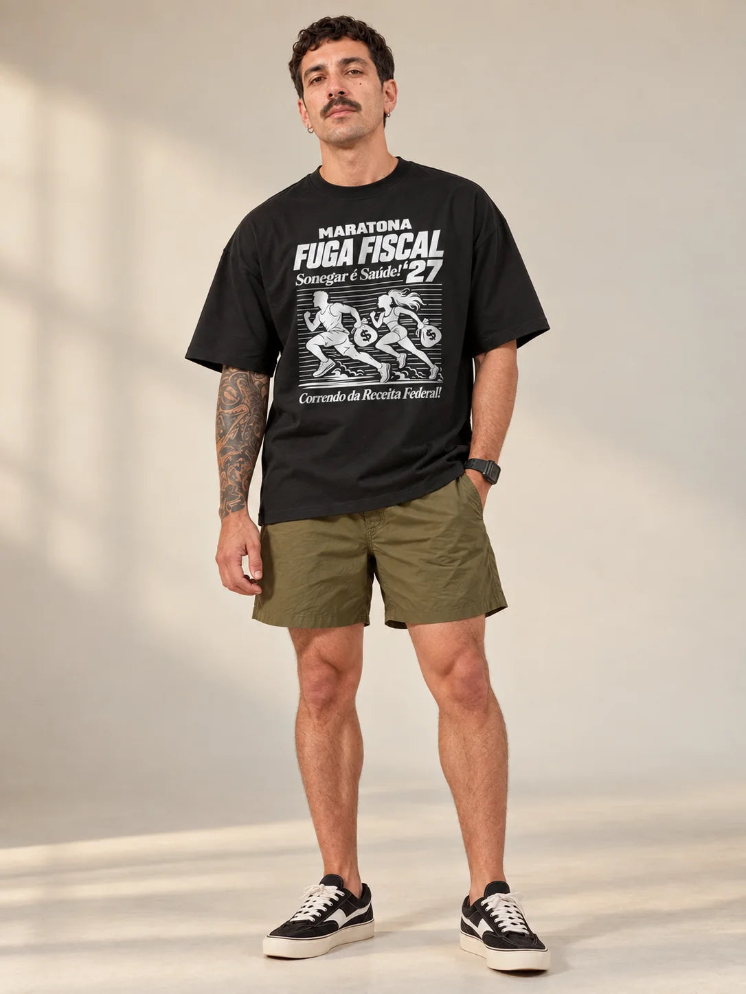 Camiseta Oversized Maratona Fuga Fiscal Masculina Preto
