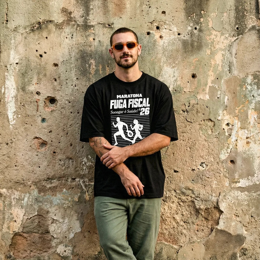 Camiseta Oversized Maratona Fuga Fiscal Masculina Preto