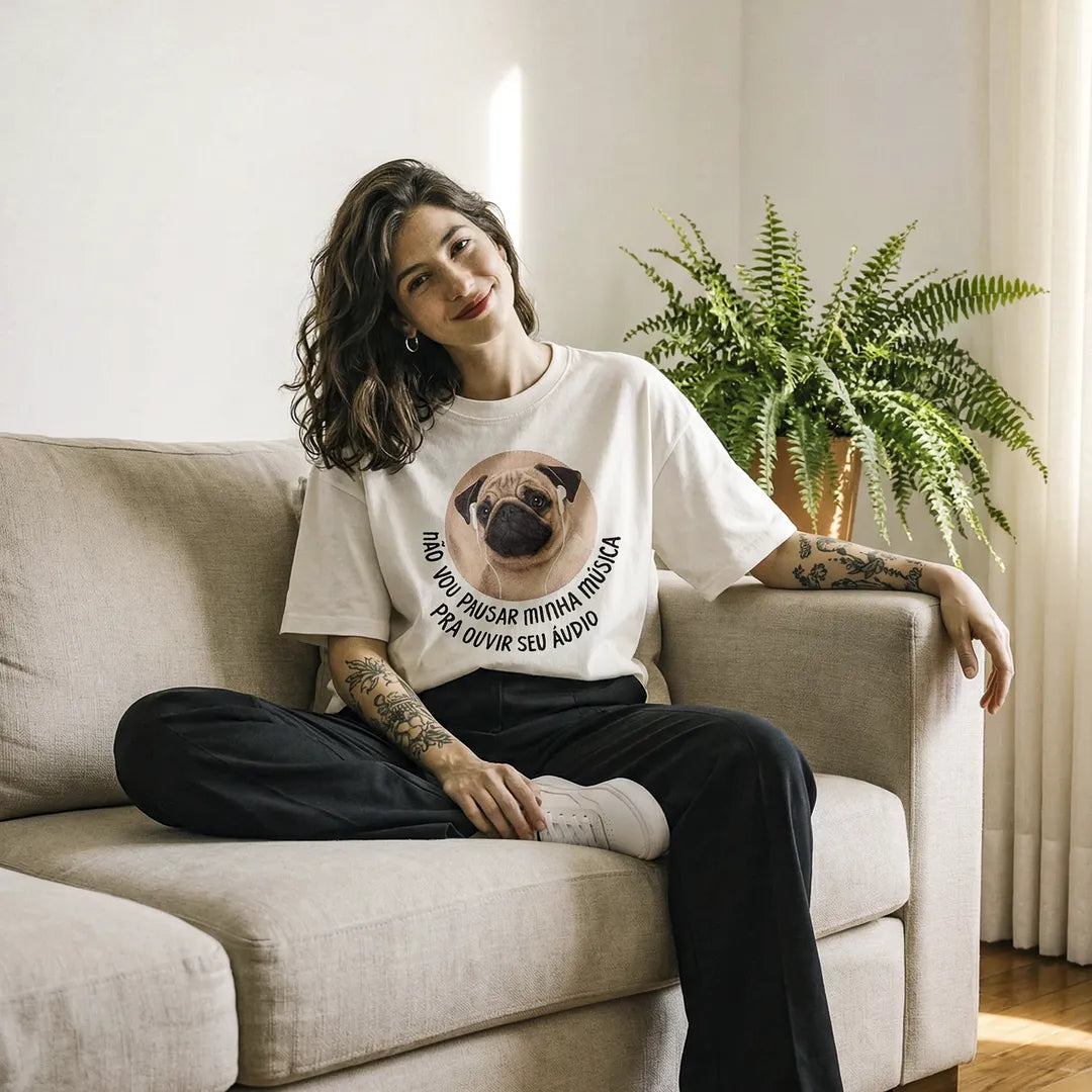 Camiseta Oversized Não Vou Parar Meu Áudio Feminina Off-White