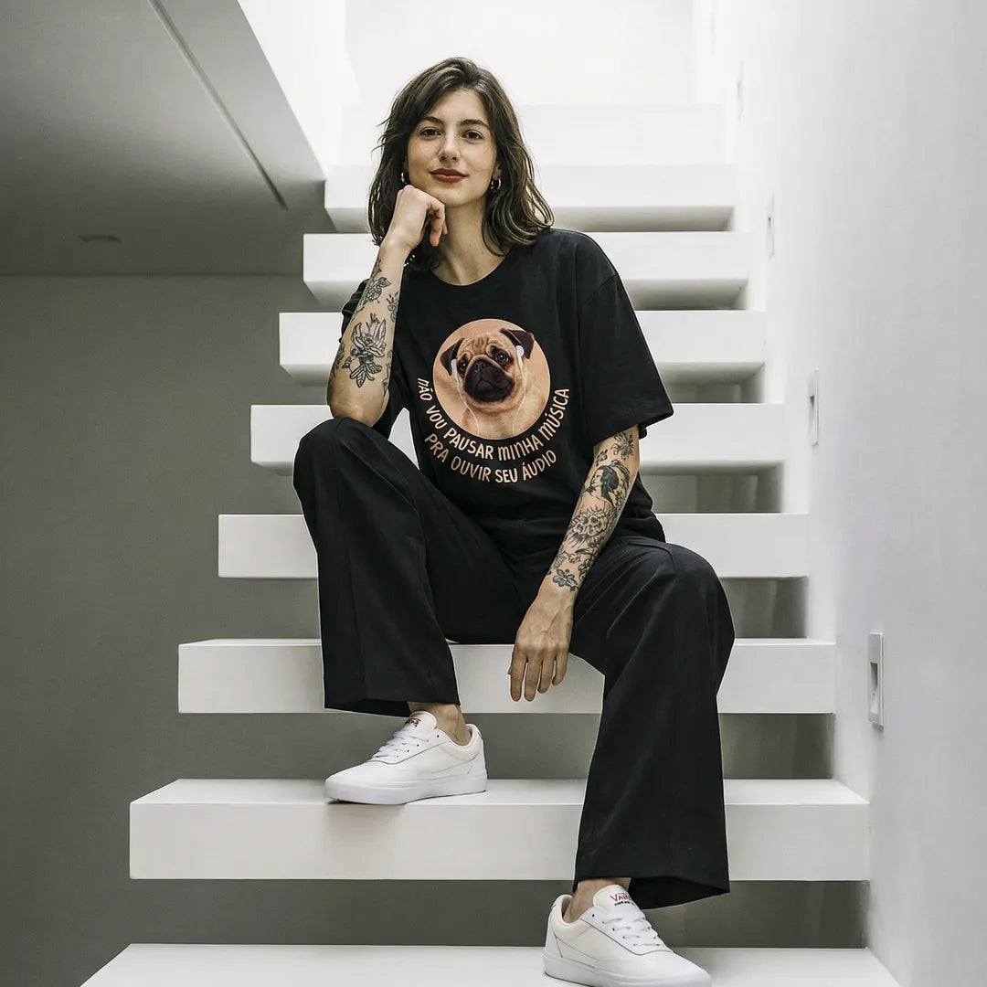 Camiseta Oversized Não Vou Parar Meu Áudio Feminina Preto
