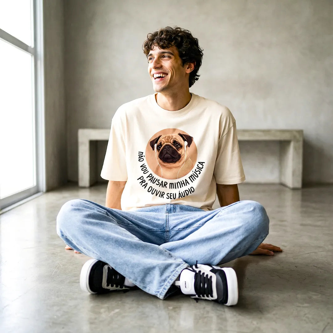 Camiseta Oversized Não Vou Parar Meu Áudio Masculina Off-White