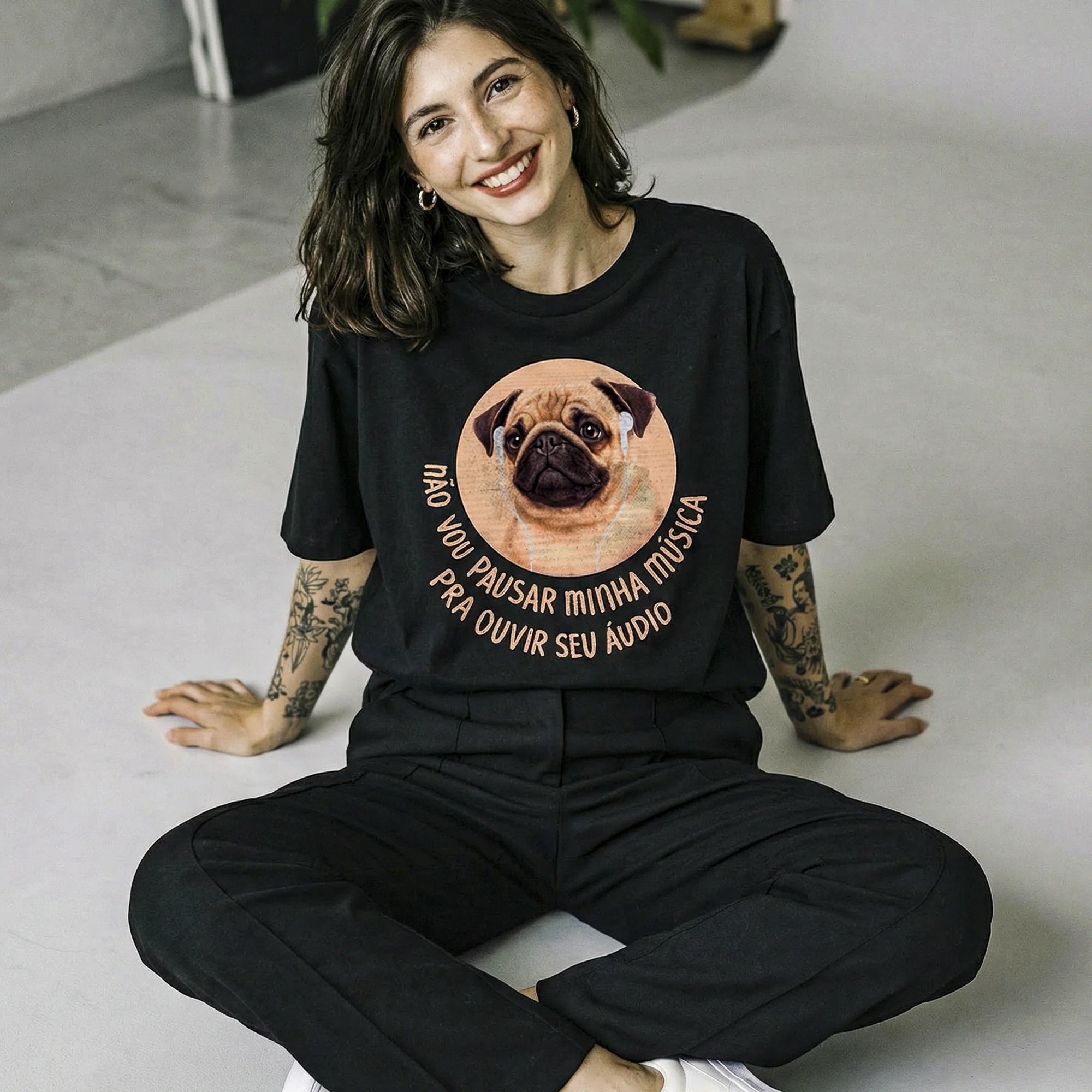 Camiseta Oversized NãoVou Feminina Preto