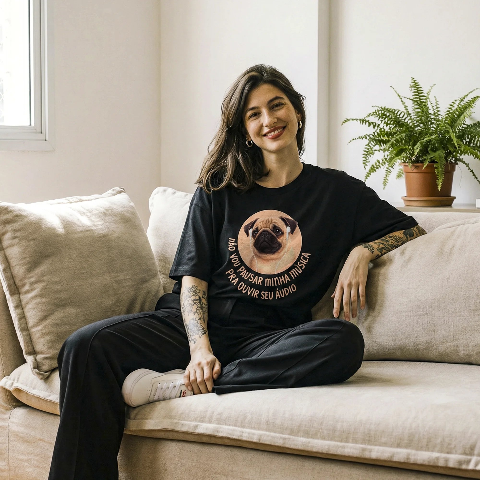 Camiseta Oversized NãoVou Feminina Preto
