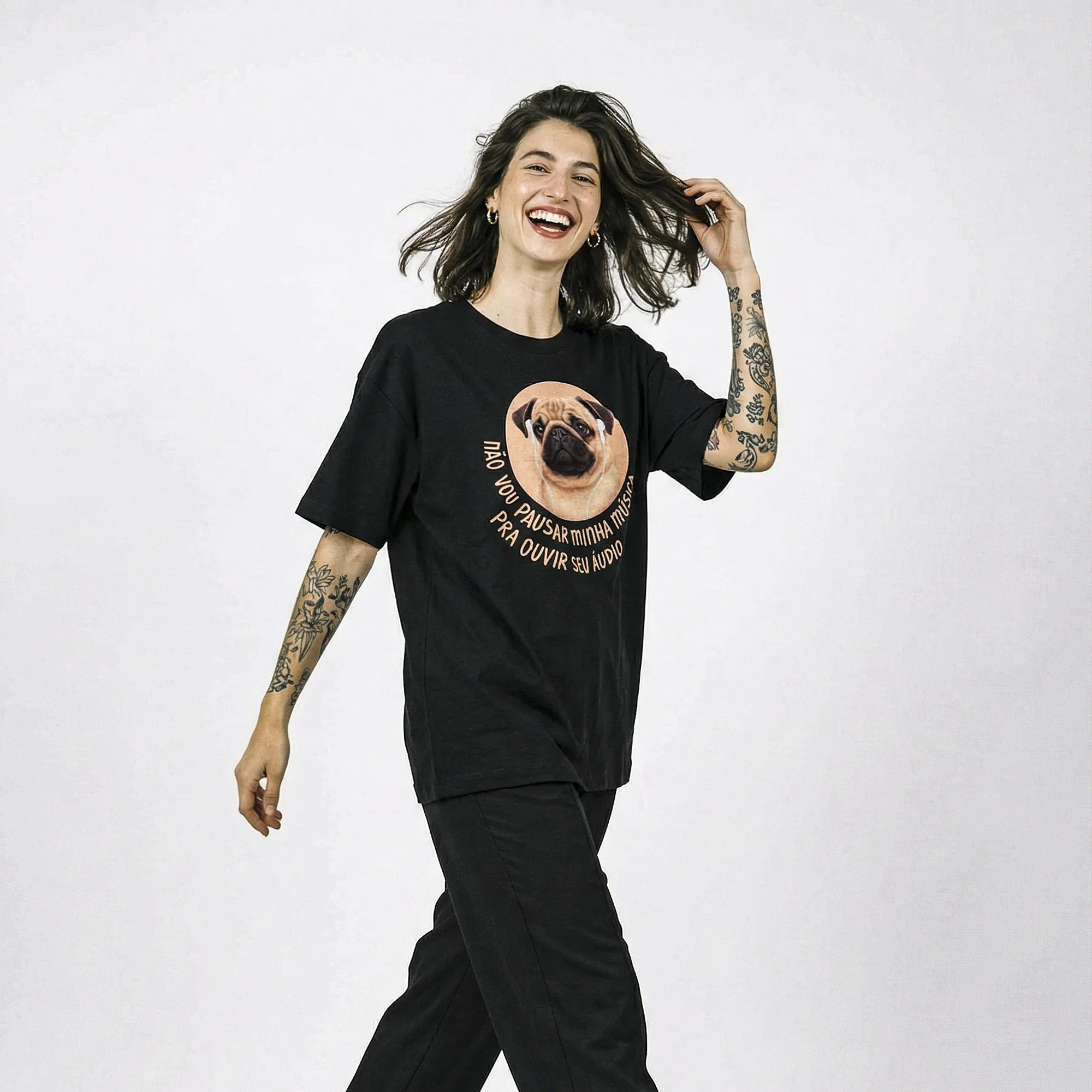 Camiseta Oversized NãoVou Feminina Preto
