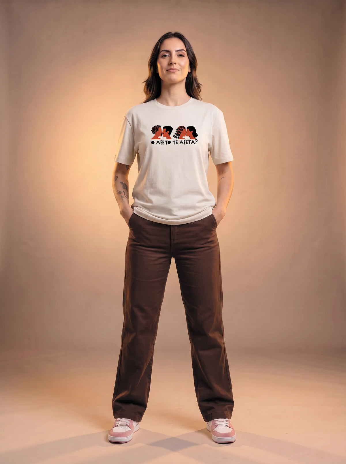 Camiseta Oversized O Afeto Te Afeta? - Feminina Off-White