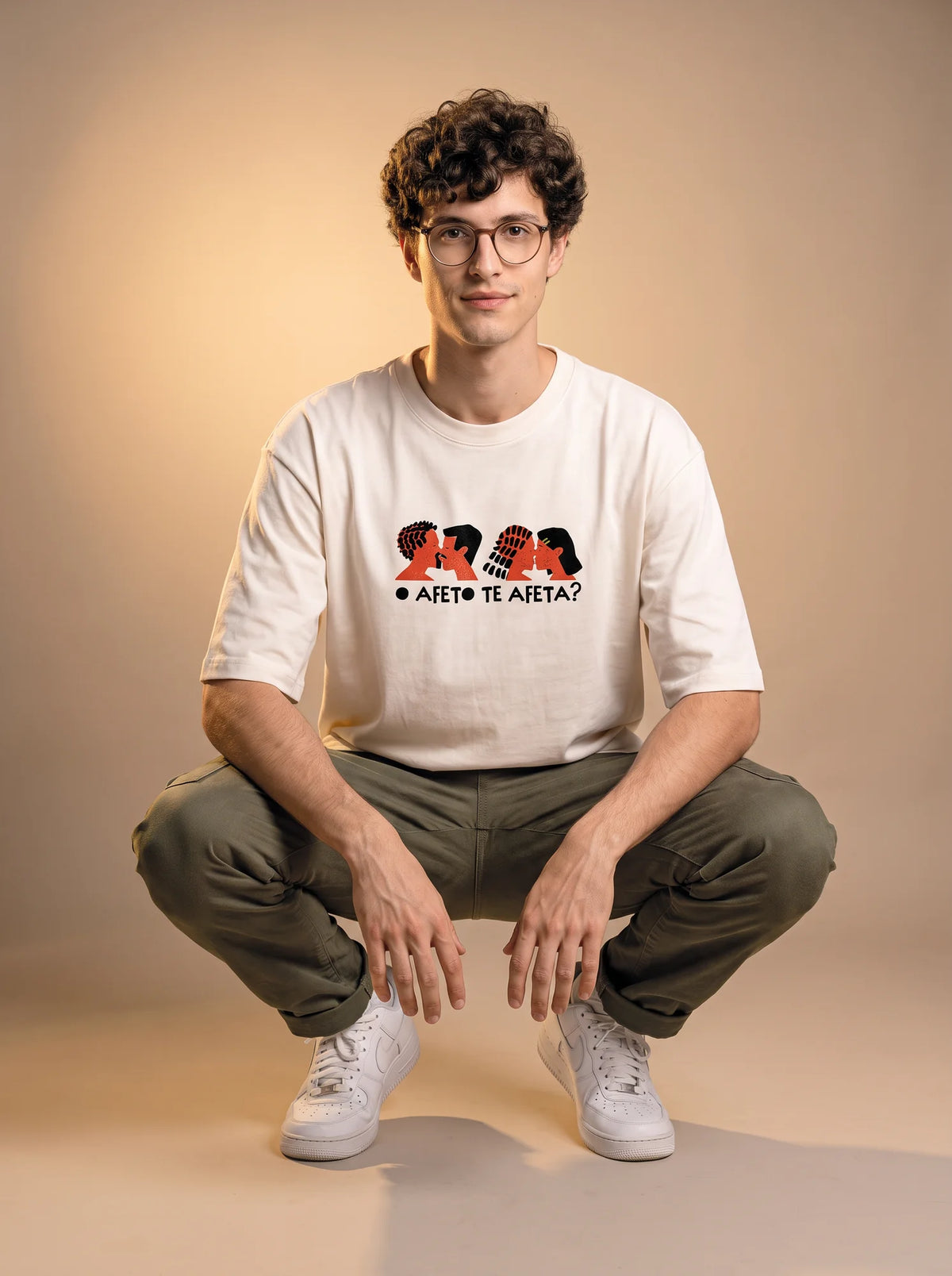 Camiseta Oversized O Afeto Te Afeta? - Masculina Off-White