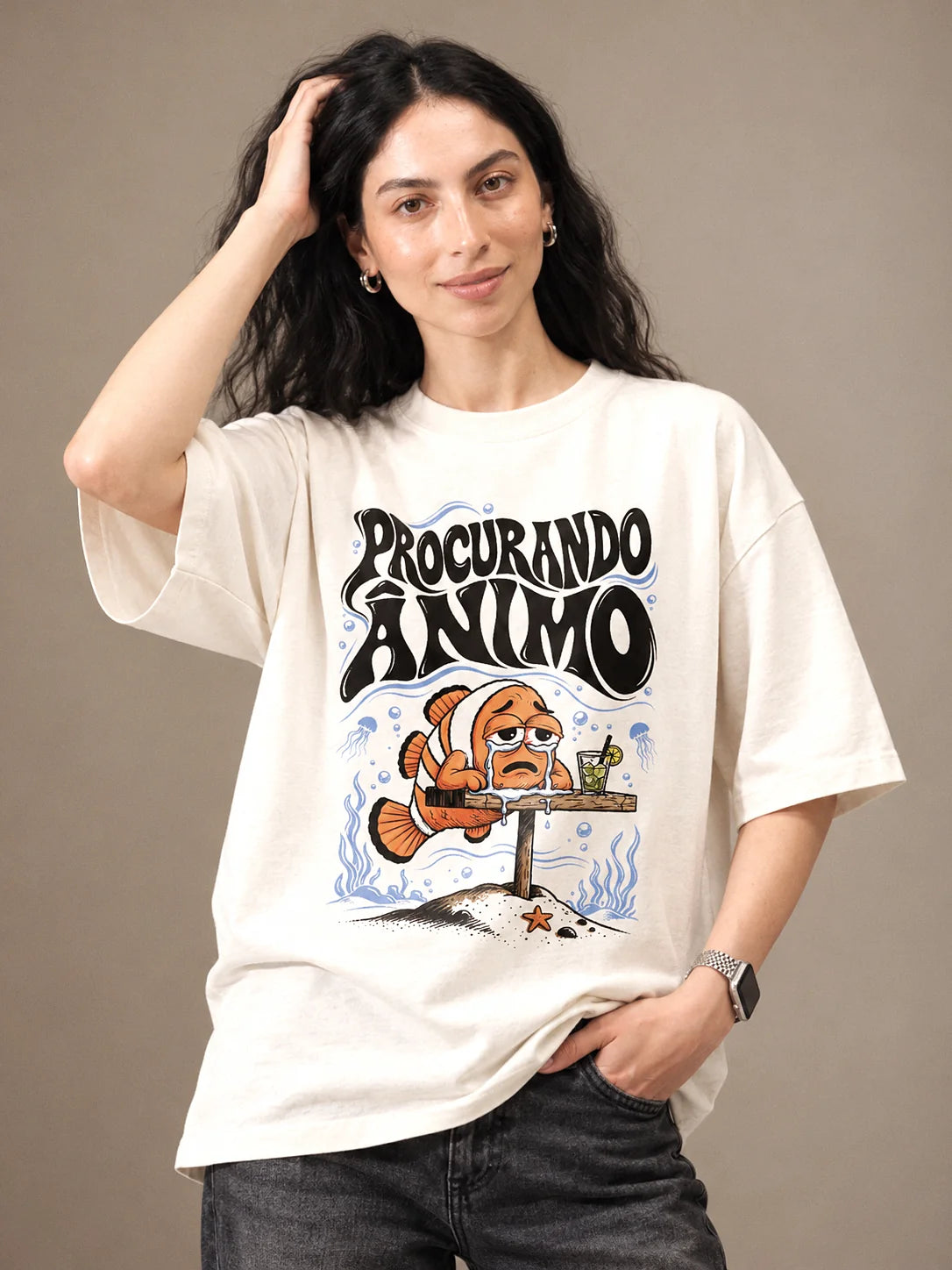 Camiseta Oversized Procurando Ânimo - Feminina Off-White