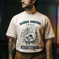 Camiseta Oversized Saúde Mental é um Ato Revolucionário Masculina Off-White