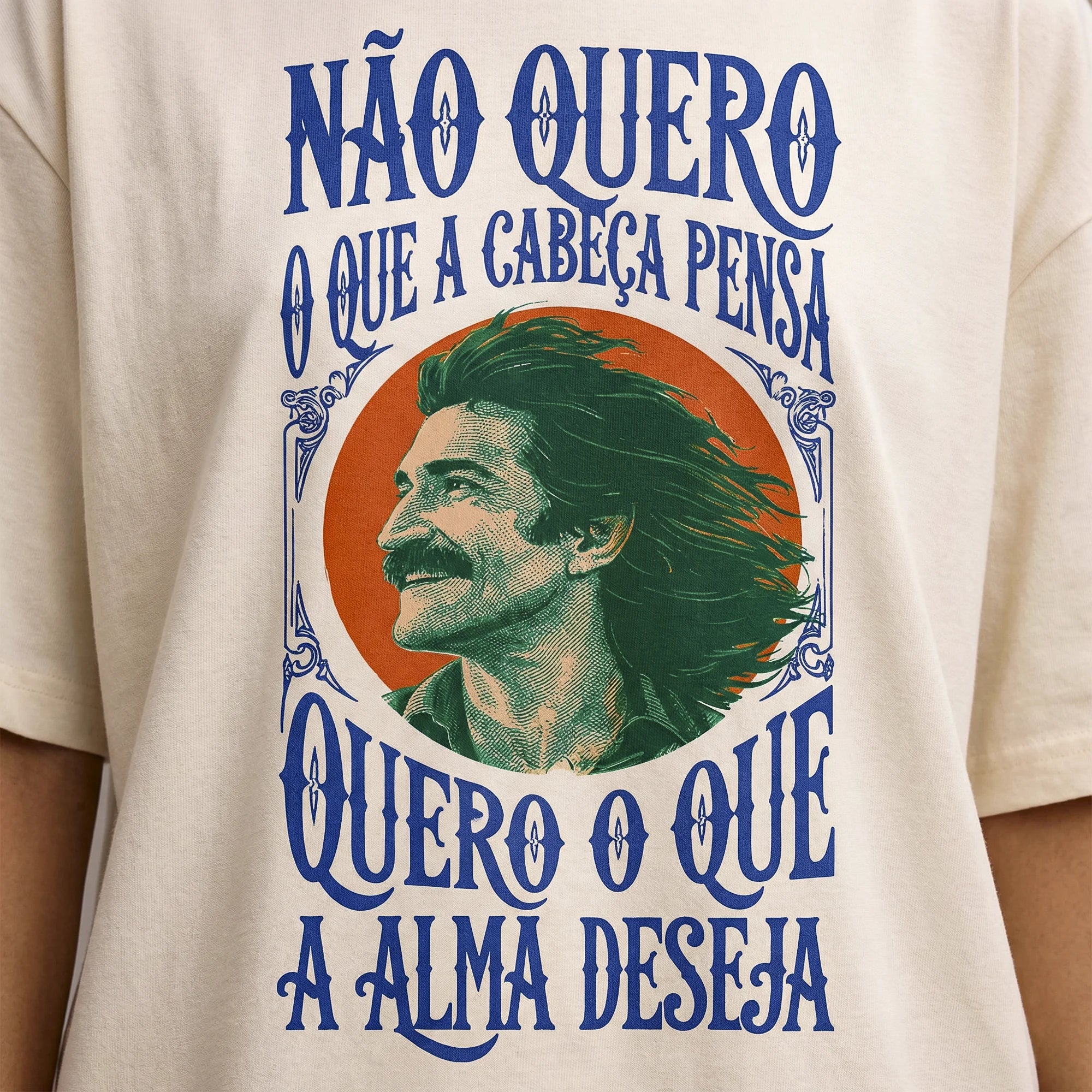 Camiseta Oversized naoquero Feminina Off-White