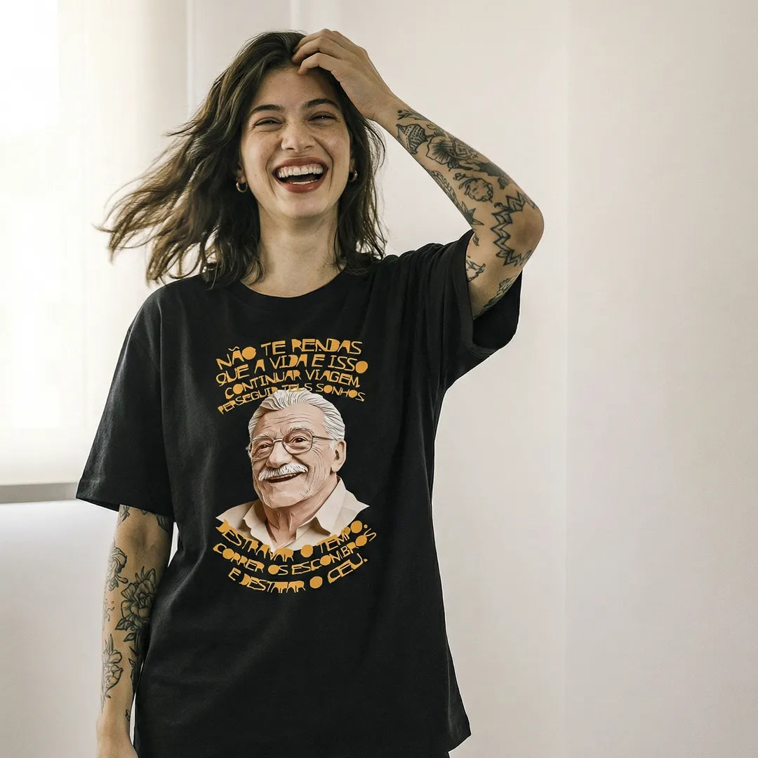 Camiseta Oversized Não Te Rendas Feminina Preto