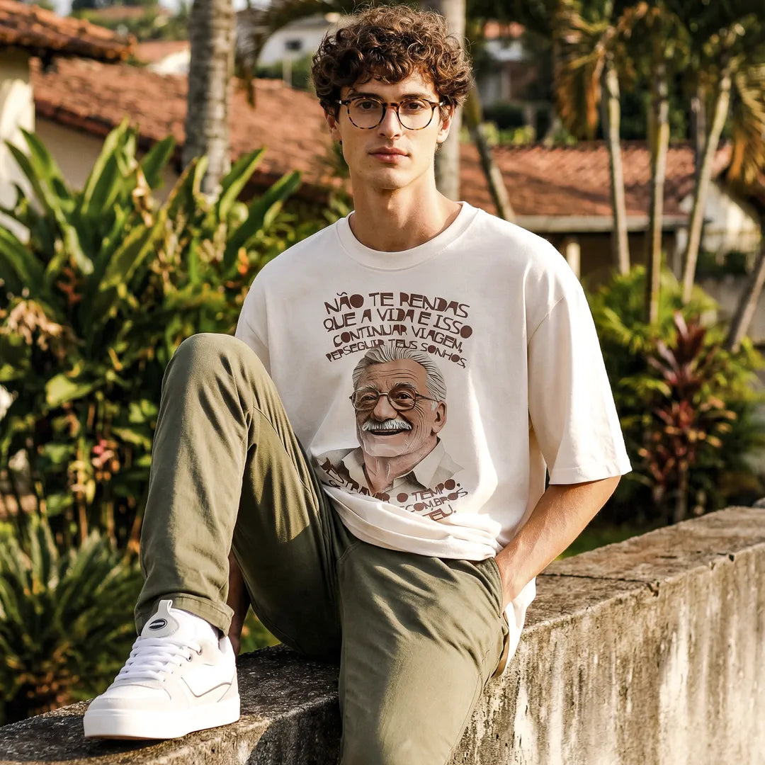 Camiseta Oversized Não Te Rendas Masculina Off-White
