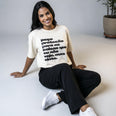 Camiseta Oversized pecoprotecao Feminina Off-White
