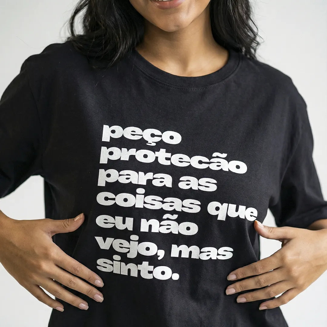 Camiseta Oversized Peço Proteção Feminina Preto